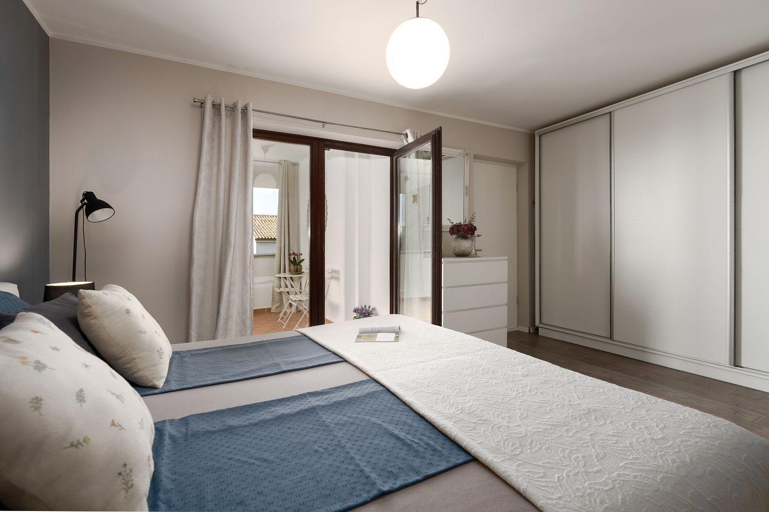 Exquisites Mit Privatem Garten, Liegen, Kinderstuhl, Waschmaschine - Nur 700 Meter Zum Ferienhaus *